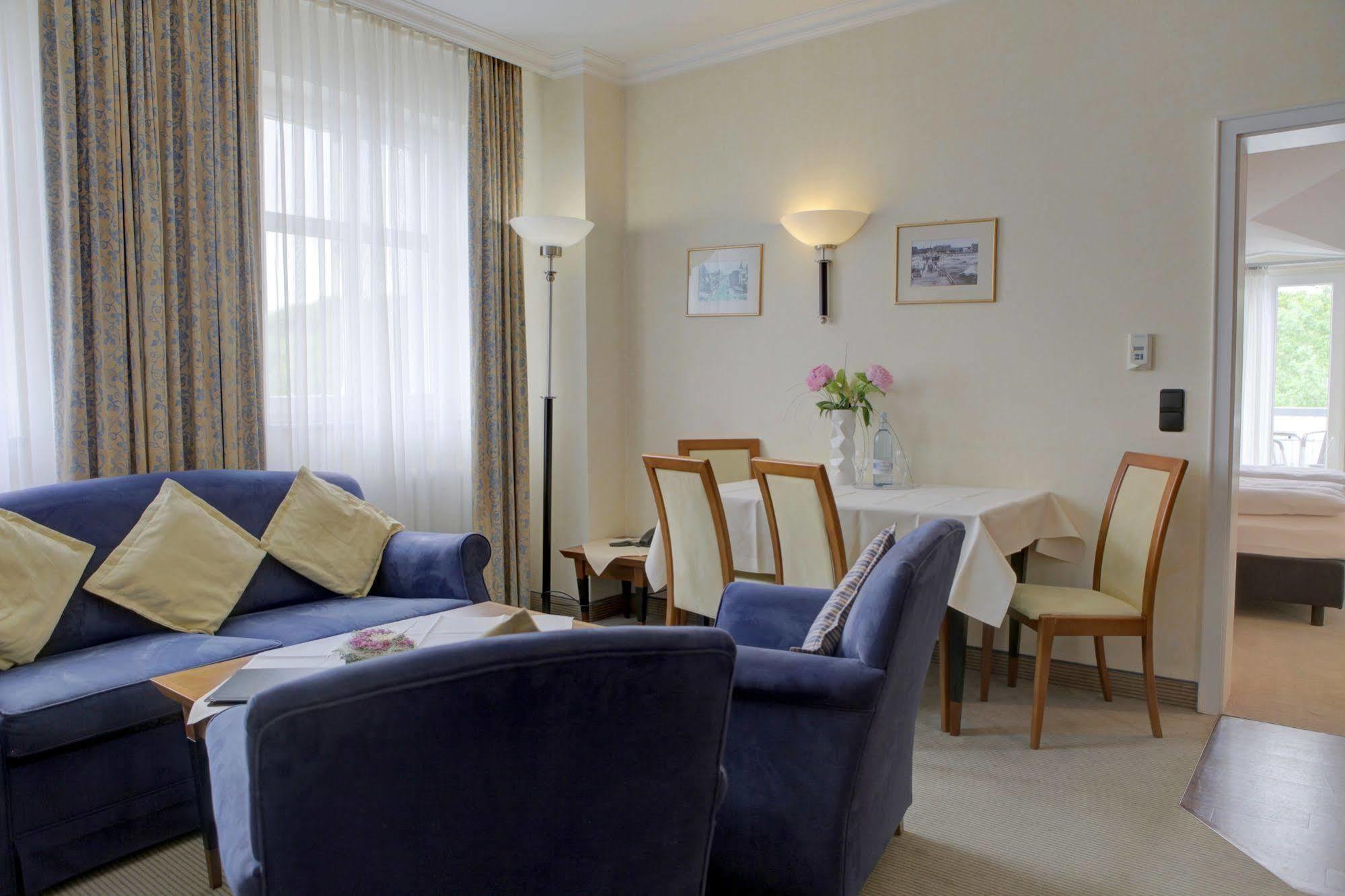 Aparthotel Seeschloesschen Zinnowitz Buitenkant foto