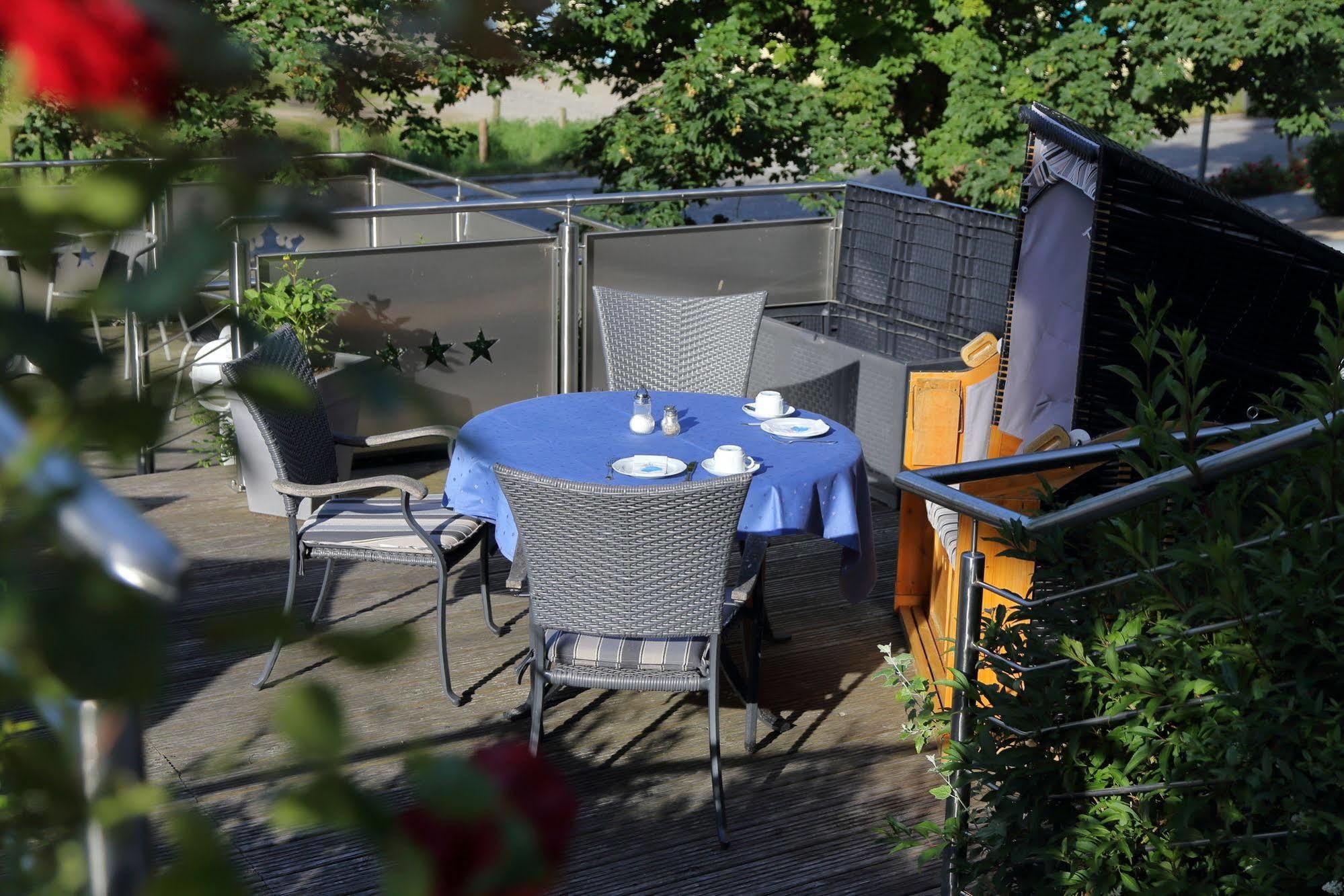 Aparthotel Seeschloesschen Zinnowitz Buitenkant foto