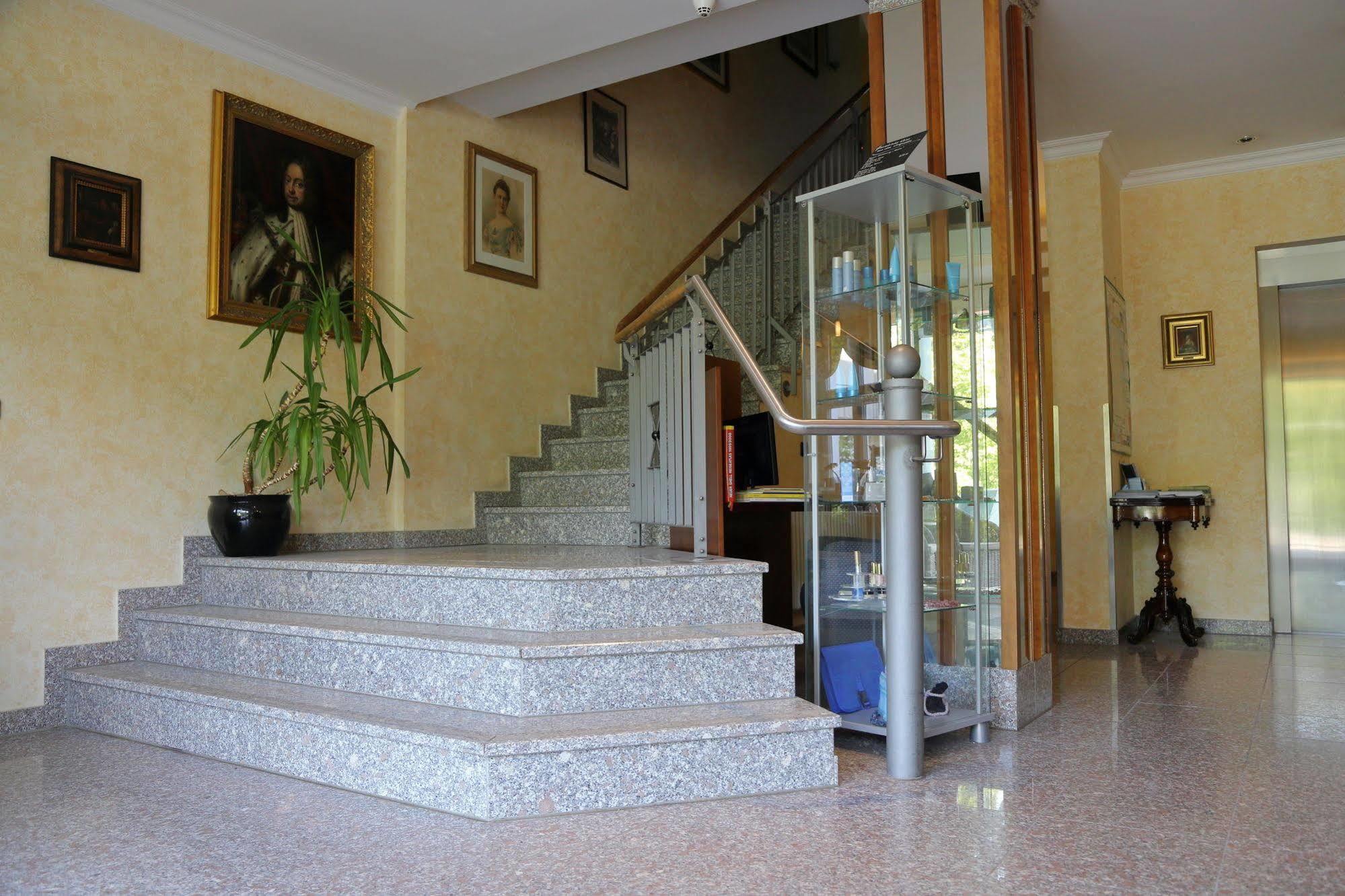 Aparthotel Seeschloesschen Zinnowitz Buitenkant foto